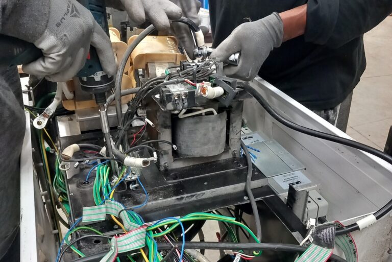 chantiers peupins tri démantèlement valorisation matière recyclage réemploi - Bornes de recharge électrique